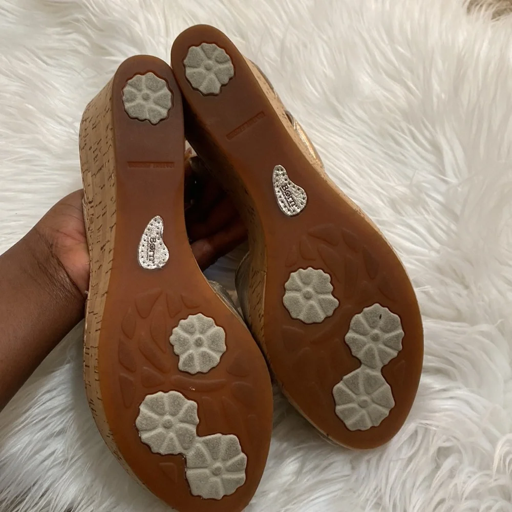 Born Venetia Panna cotta metallic leather cork platform slingback wedges - Picture 5 of 6